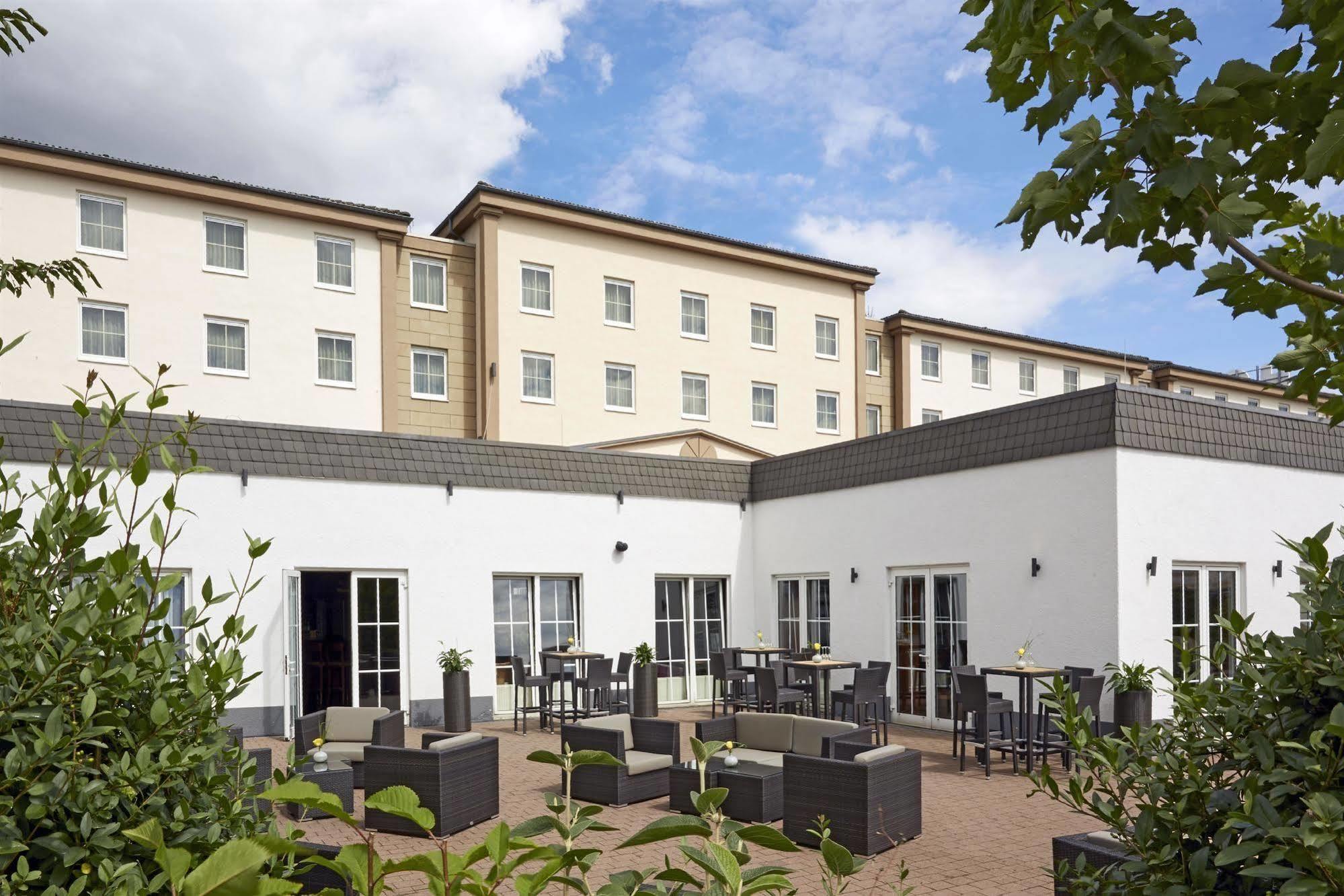 H+ Frankfurt Airport West Hotel